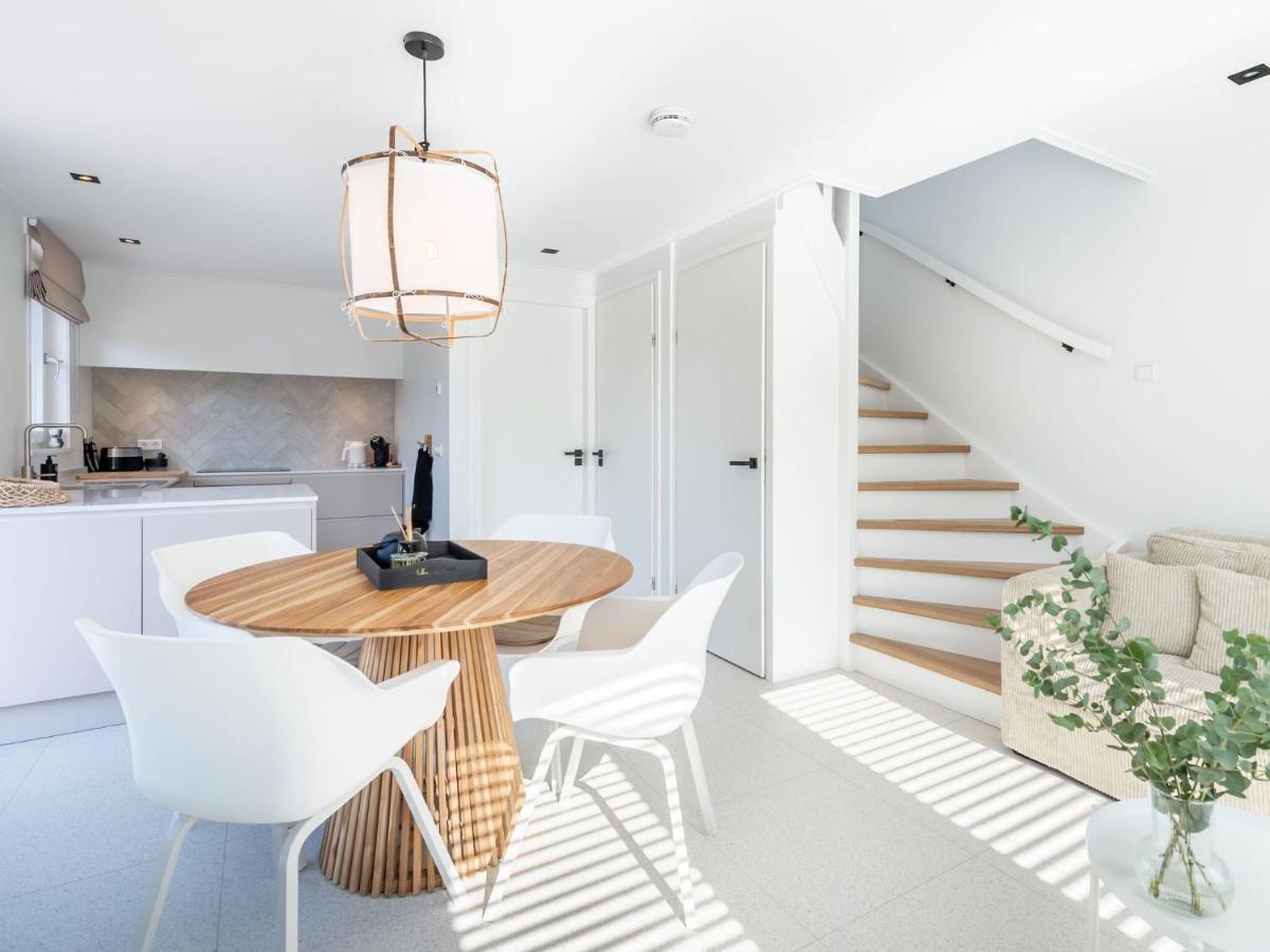 Cosy Holiday Home In Oostkapelle With A Garden Экстерьер фото