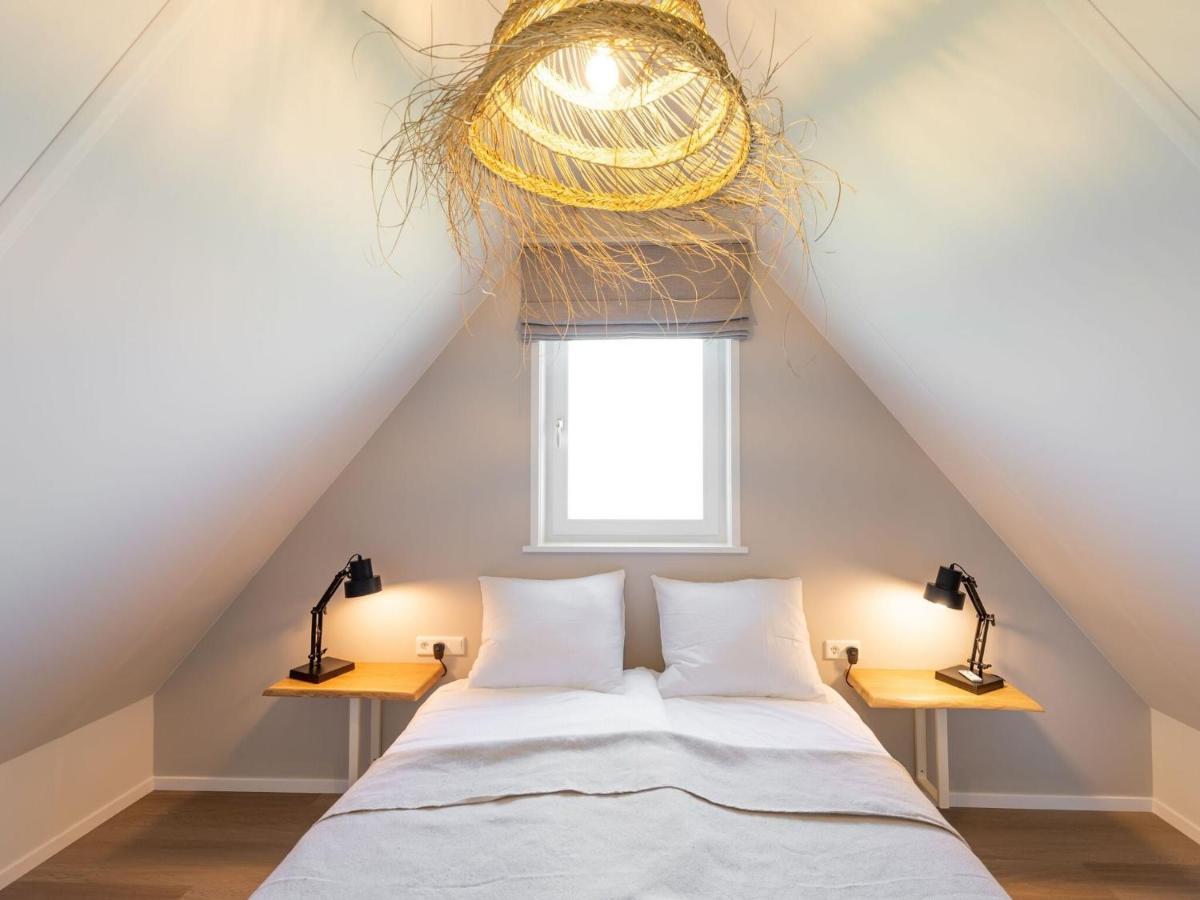 Cosy Holiday Home In Oostkapelle With A Garden Экстерьер фото