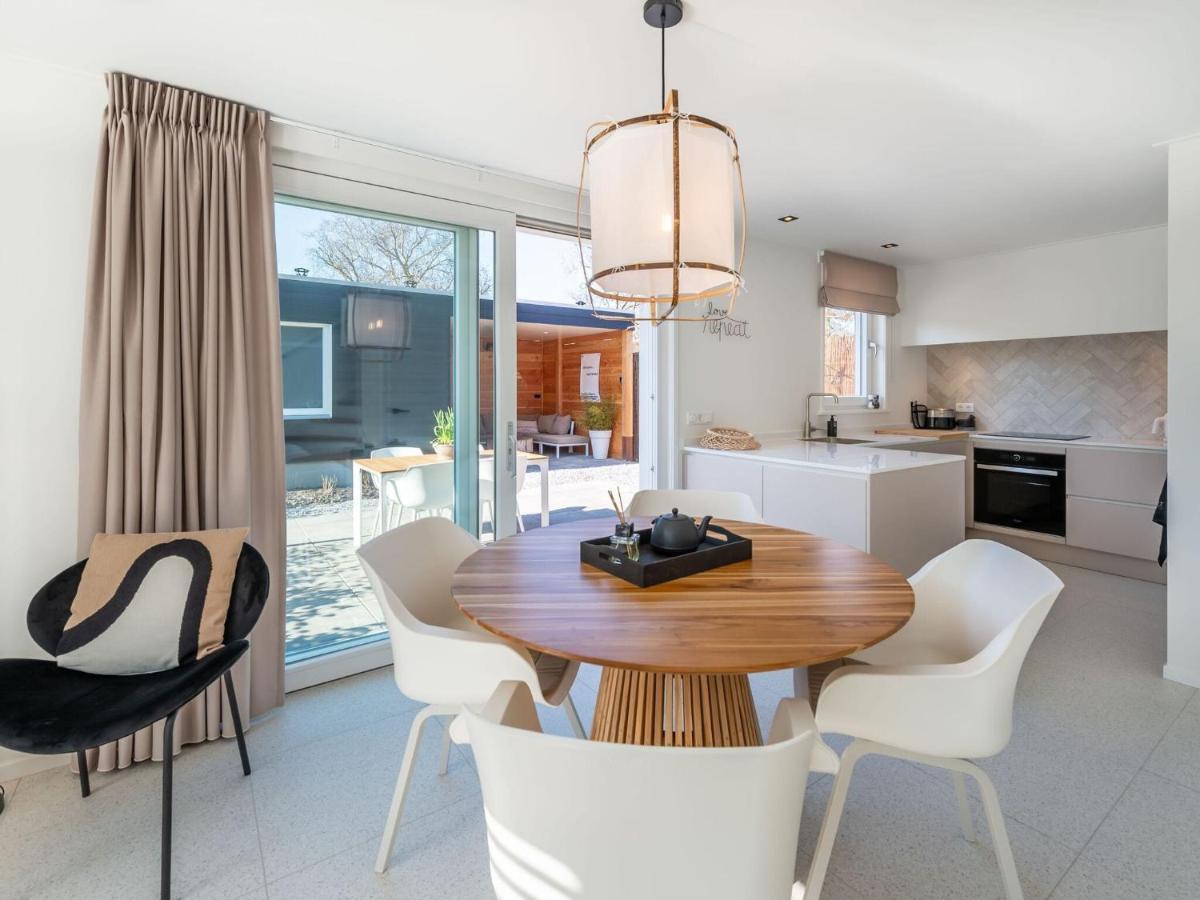 Cosy Holiday Home In Oostkapelle With A Garden Экстерьер фото
