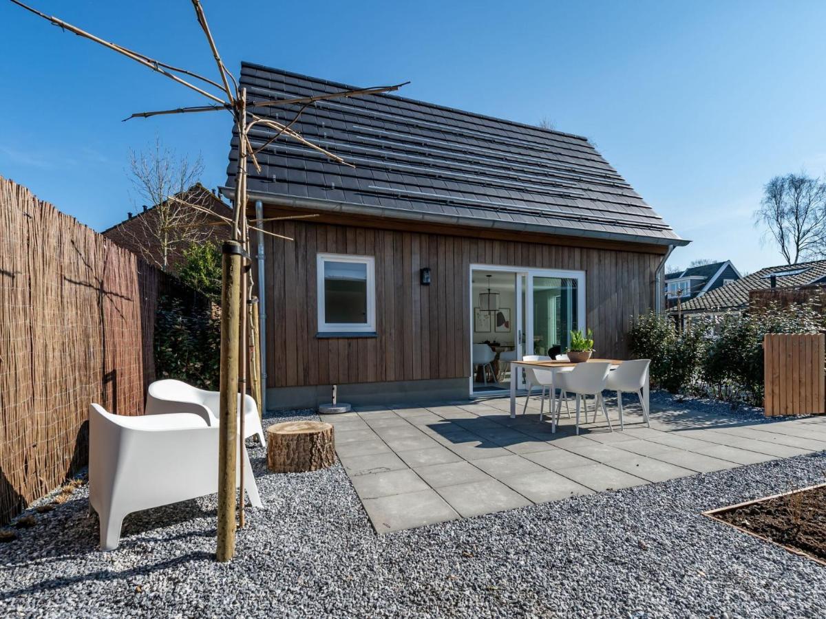 Cosy Holiday Home In Oostkapelle With A Garden Экстерьер фото