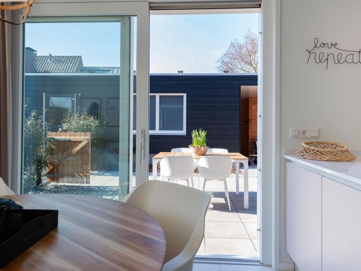 Cosy Holiday Home In Oostkapelle With A Garden Экстерьер фото